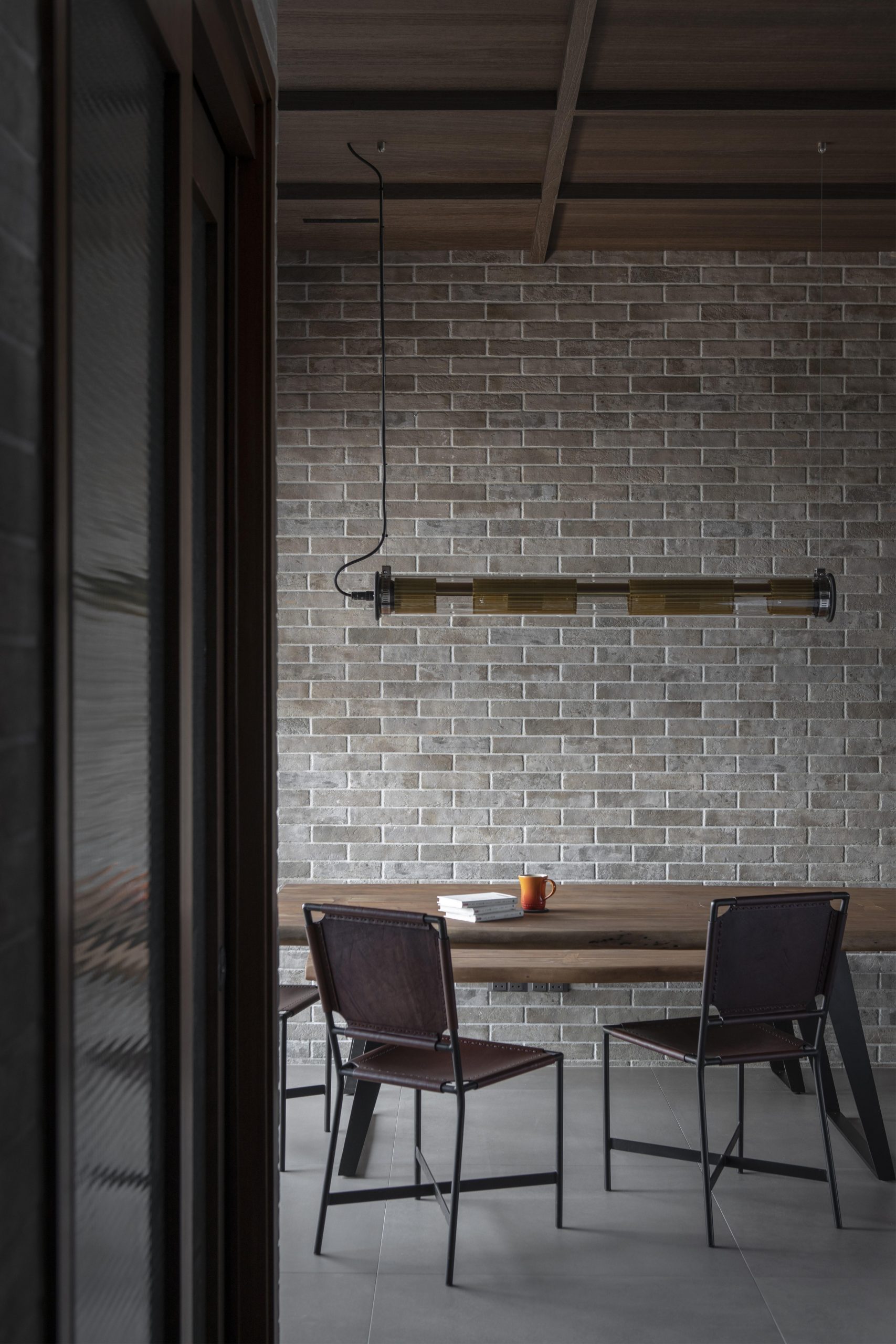 Picture of Secret cabin in the city Loft 8 people - Airbnb